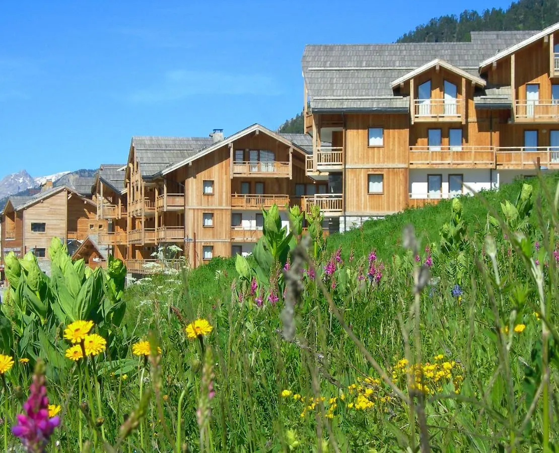 Aparthotel Residence Club Mmv Le Hameau Des Airelles **** Montgenèvre